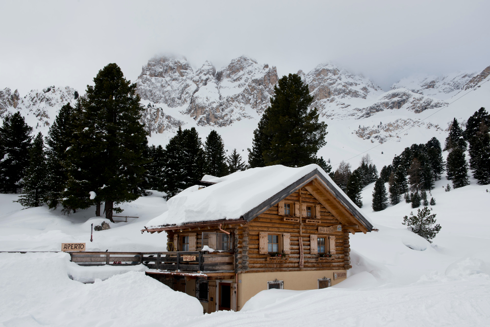 CASA ALPINA DOBBIACO